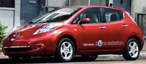 Nissan Leaf rojo Nissan-Leaf-rojo