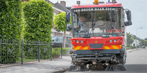 H2-street-sweeper