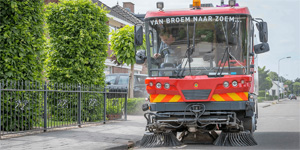 H2 street sweeper H2-street-sweeper