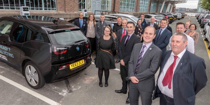 Símbolo eléctrico de Liverpool