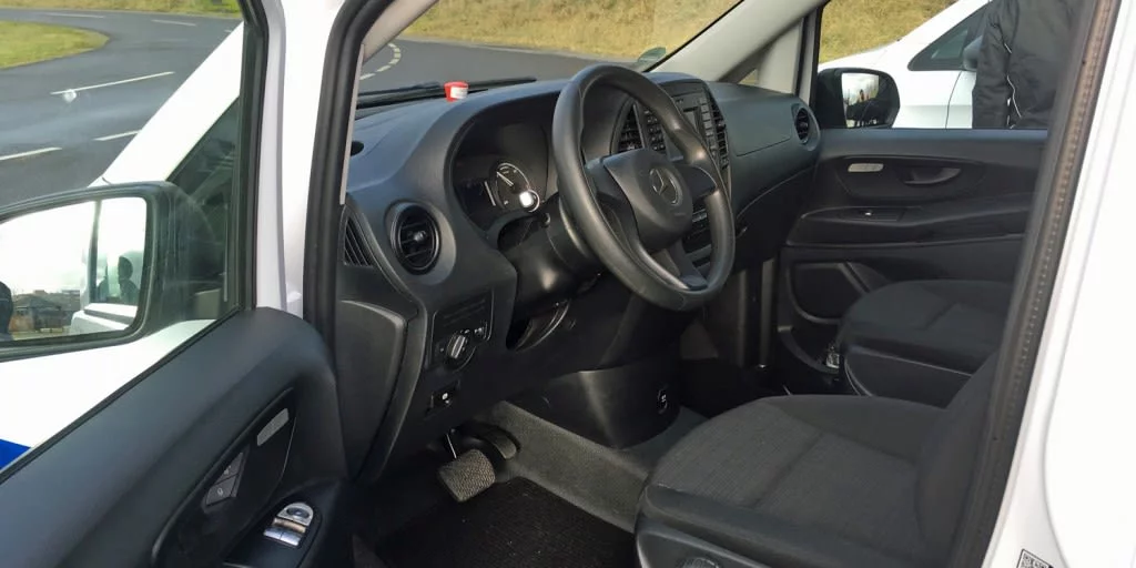 Mercedes eVito 2017 Cockpit Mercedes eVito 2017 Cockpit