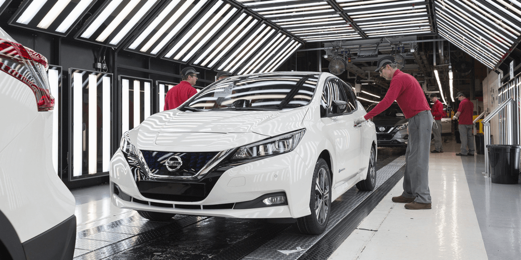 nissan-leaf-production-start-europe-05