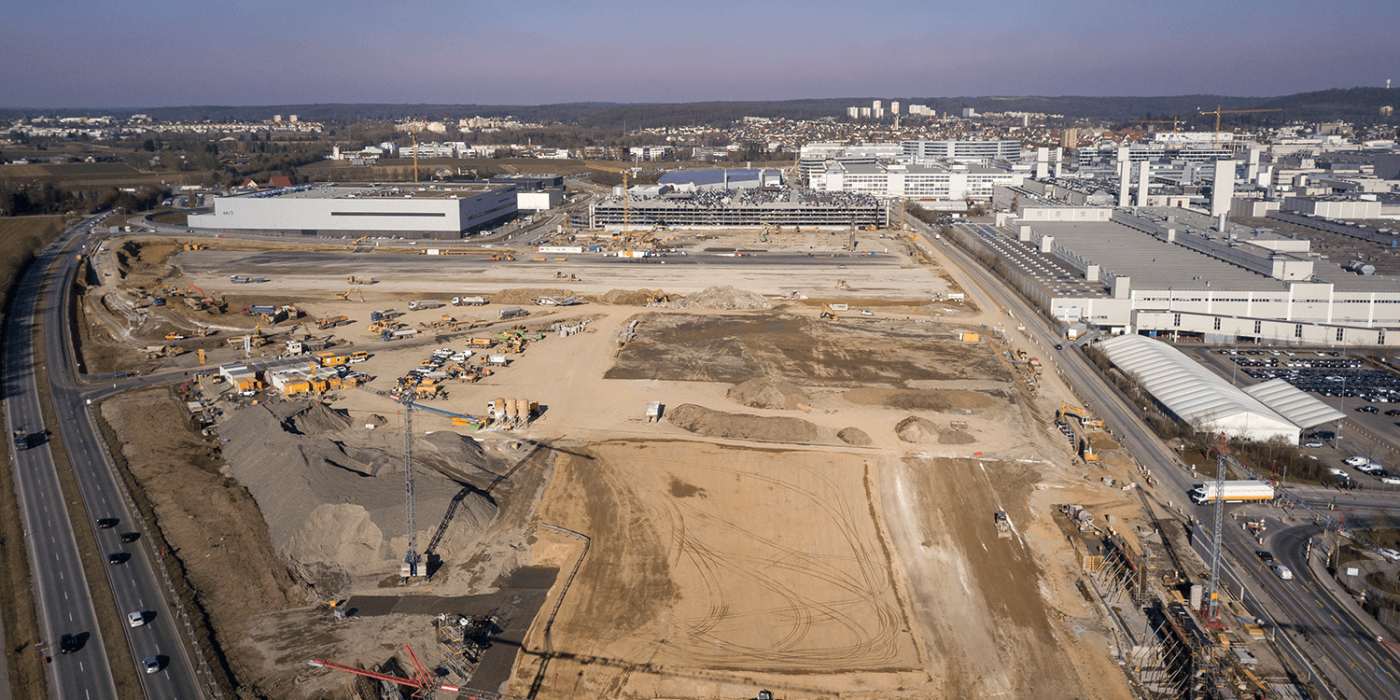 mercedes benz sindelfingen factory 56 01 mercedes-benz-sindelfingen-factory-56-01
