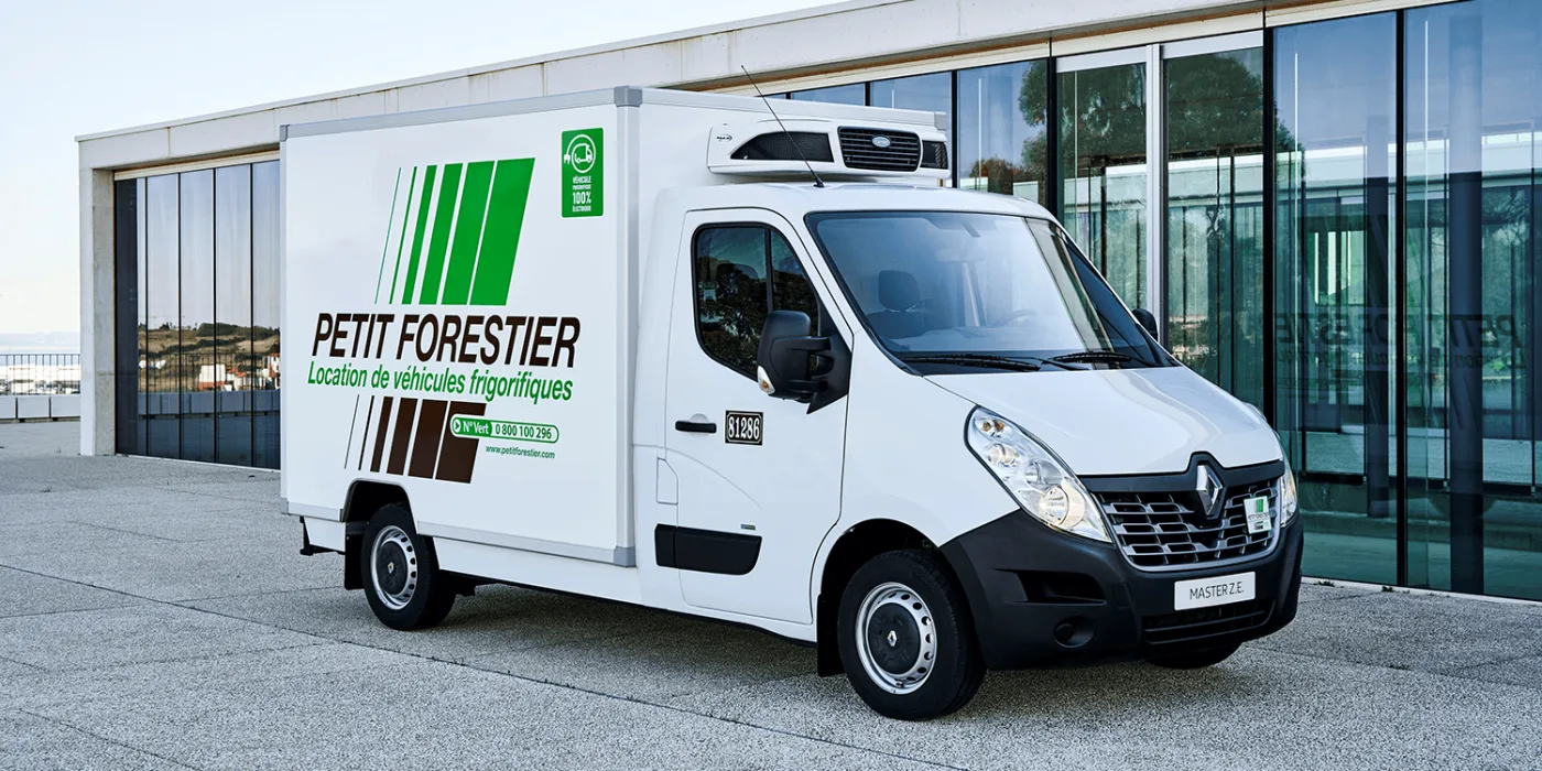 renault master ze 2018 08 renault-master-ze-2018-08