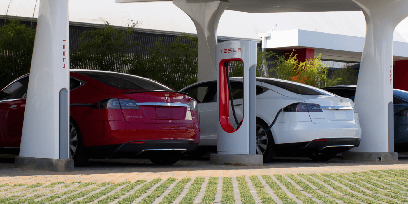 Supercargador Tesla halle