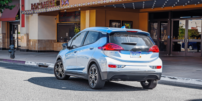 chevrolet-bolt-electric-car-elektroauto-03