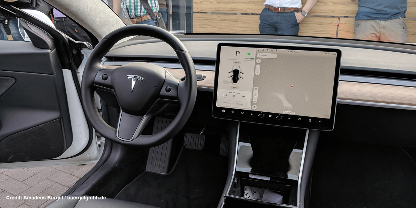 baecker-schueren-roland-schueren-modelo-3-evento-abril-2018-09