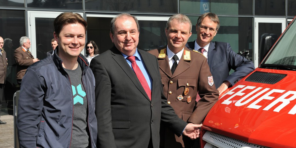 kreisel-electric-rosenbauer-linz-ag-feuerwehr-einsatzfahrzeug-fire-brigade-04