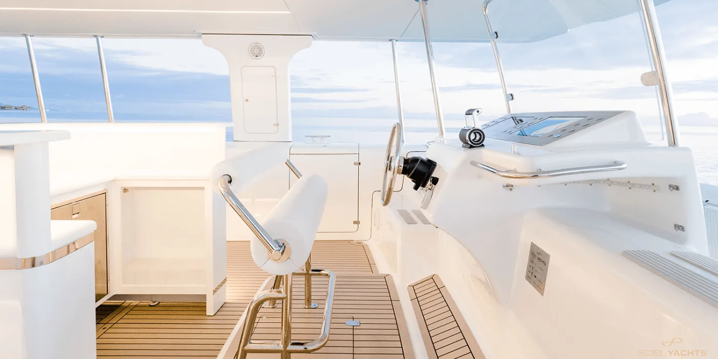 soel yachts soelcat 12 catamarán solar 01 soel-yachts-soelcat-12-solar-catamaran-01