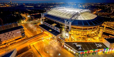 nissan-amsterdam-arena-bateriaspeicher-almacenamiento-01