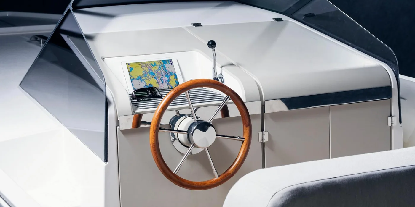 q yachts q30 02 q-yachts-q30-02