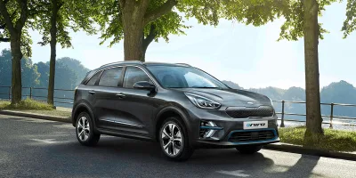 kia-e-niro-elektroauto-electrico-coche-parador-autosalon-2018-04-min