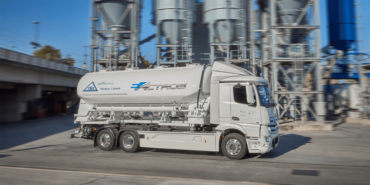 mercesdes benz eactros elektro lkw tbs 01 min mercesdes-benz-eactros-elektro-lkw-tbs-01-min