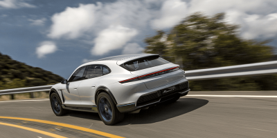 porsche-mission-e-cross-turismo-2018-02 (1)