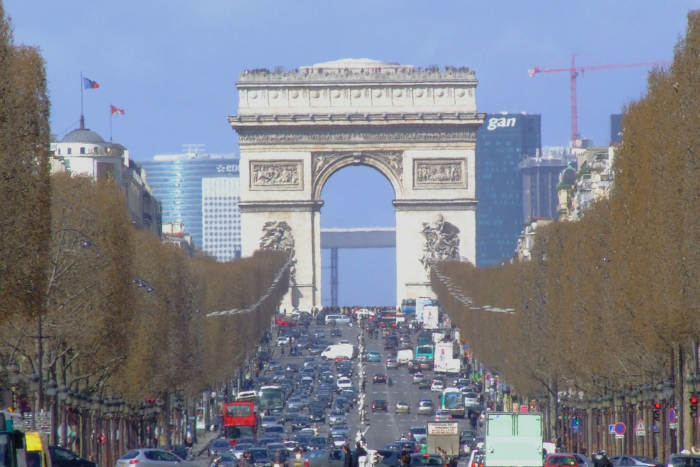 Paris triumphbogen verkehr pixabay e