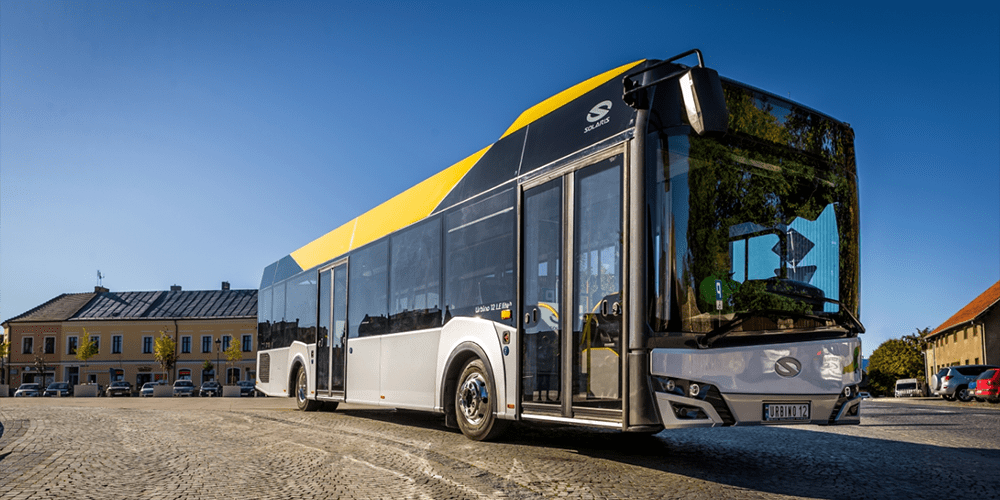 solaris-urbino-12-le-lite-hybrid-2018-hybridbus-hybrid-bus-02-min