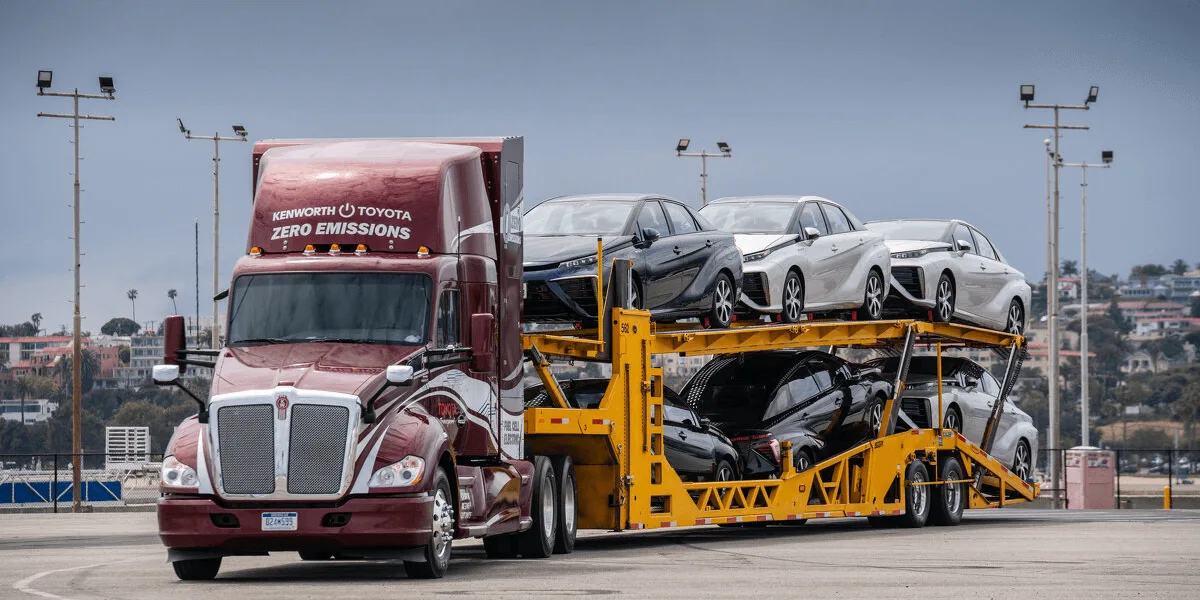 kenworth t680 toyota brennstoffzellen lkw fuel cell truck usa toyota mirai kenworth-t680-toyota-brennstoffzellen-lkw-fuel-cell-truck-usa-toyota-mirai