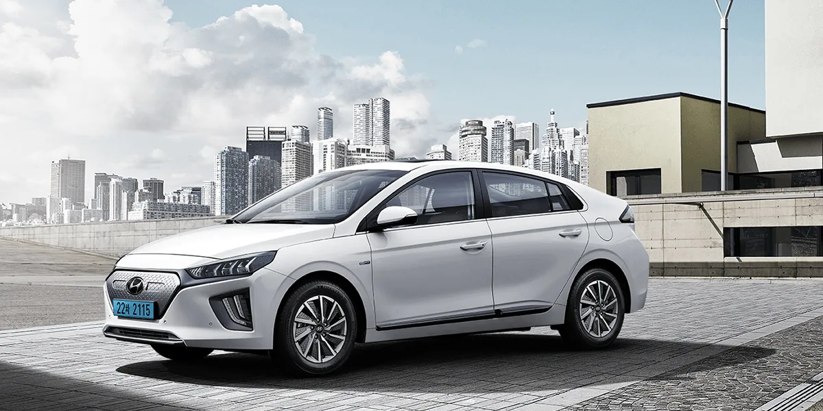hyundai-ioniq-elektro-ioniq-electric-2020-suedkorea-corea del sur-02-min