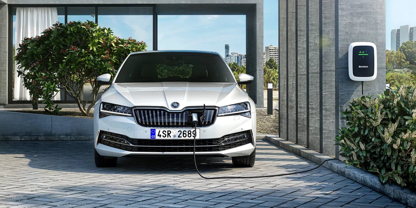 Skoda phev superb discount
