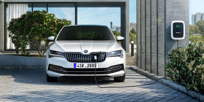 skoda-superb-iv-phev-2019