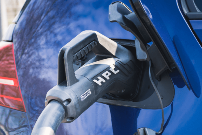 ionity-hpc-high-power-charger-brokenlande-ost-daniel-boennighausen-03-ccs