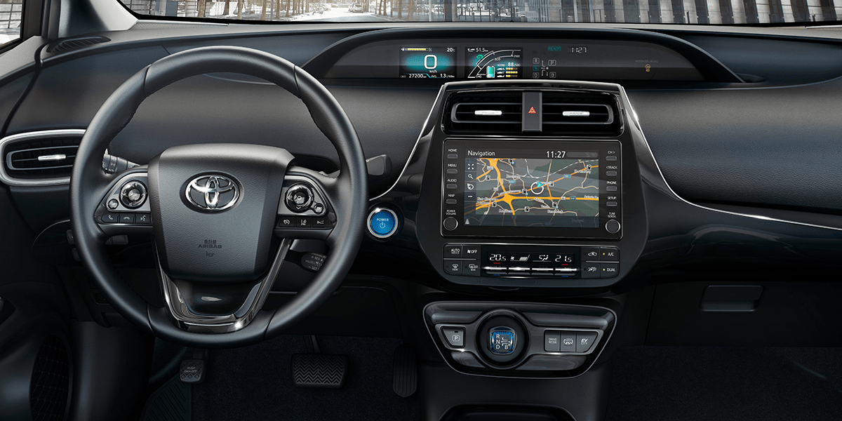 toyota-prius-plug-in-hybrid-2019-01-min