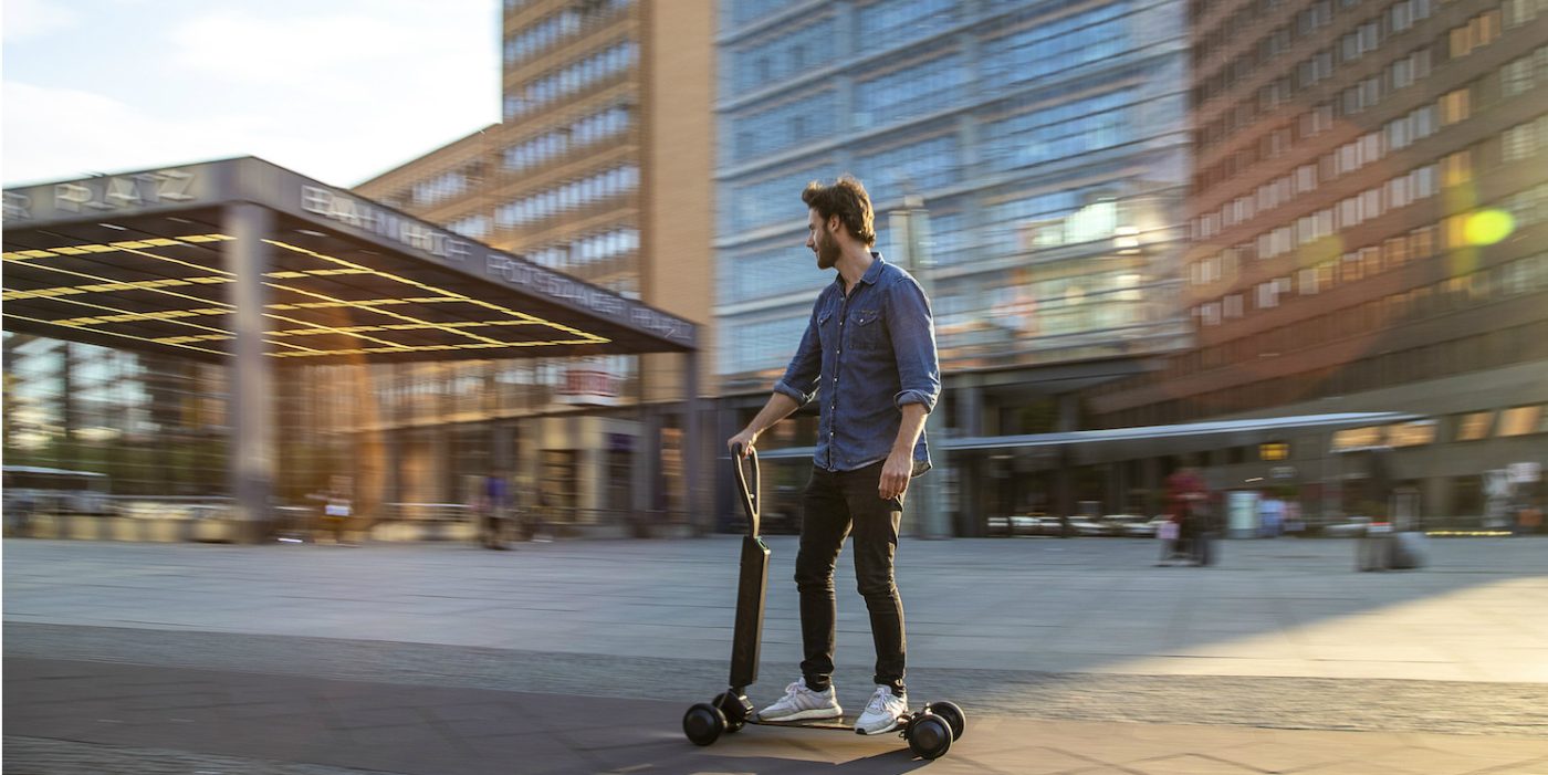 Audi e tron scooter e tretroller