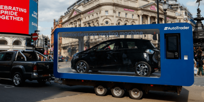 autotrader-contactless-car-vending-machine