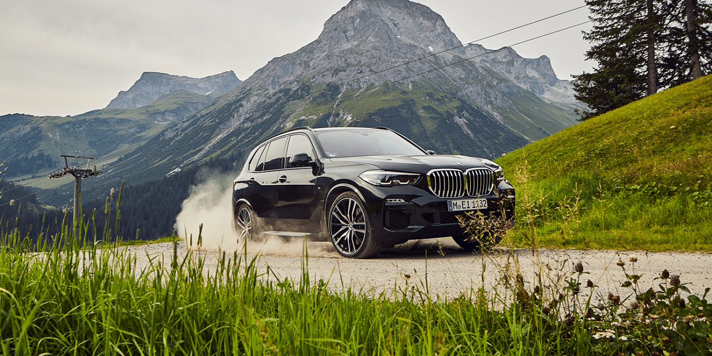 bmw-x5-xdrive45e-phev-2019-03-min