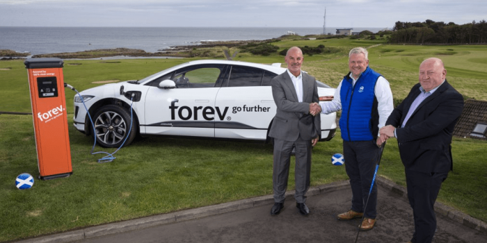 Forev scottish golf ladestation charging station min