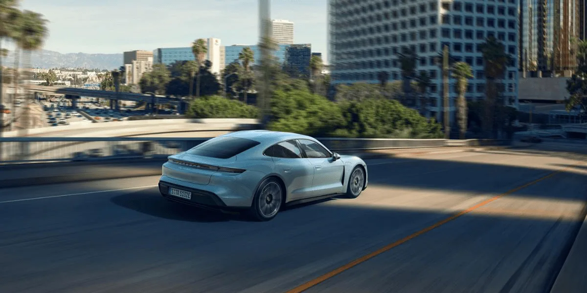 porsche taycan 4s 2019 08 min porsche-taycan-4s-2019-08-min