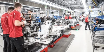 porsche-taycan-produktion-production-zuffenhausen-2019-min