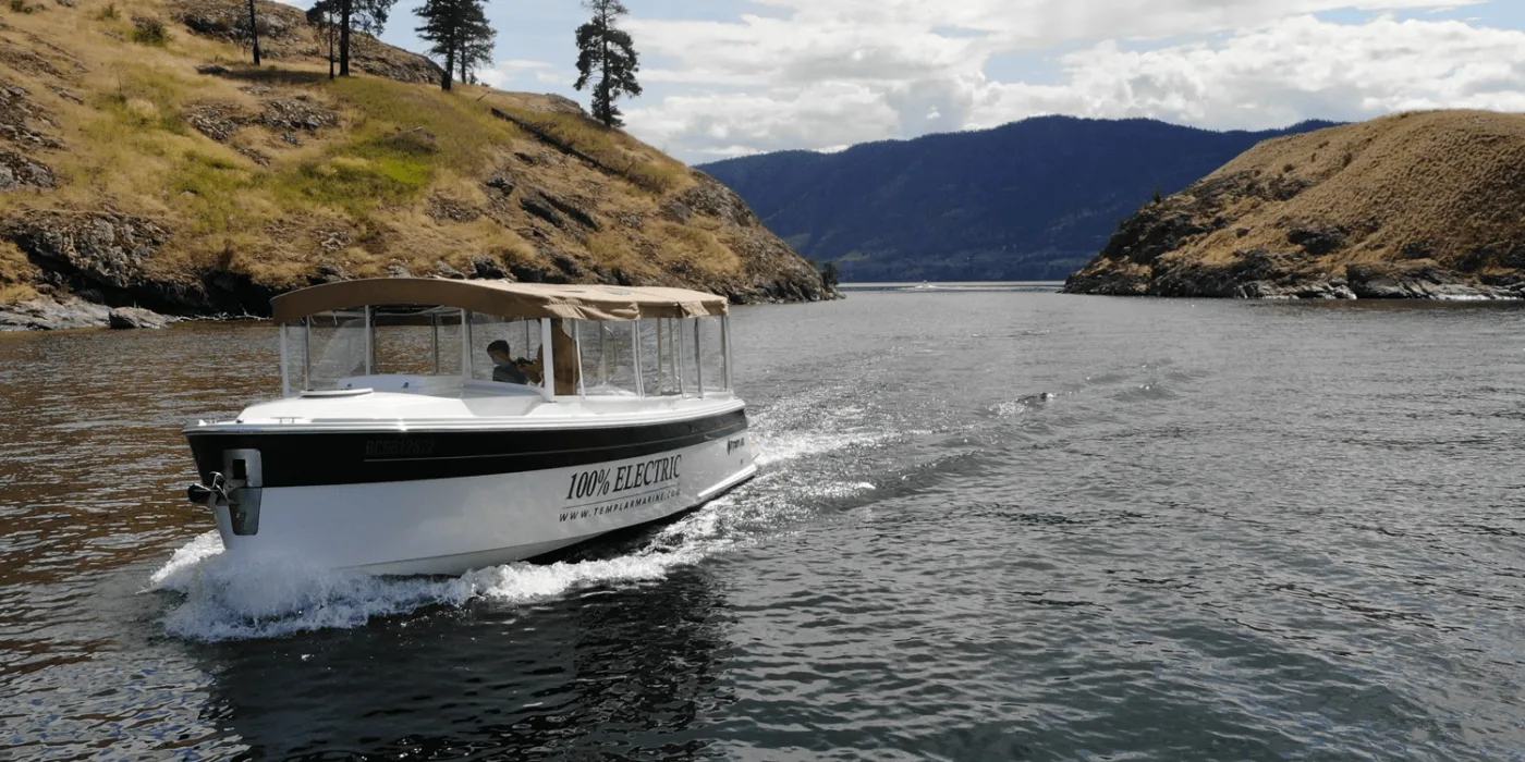 templar c26 cruiser e schiff barco electrico con accionamiento torqeedo kanada canada 2019 05 min templar-c26-cruiser-e-schiff-barco-eléctrico-con-accionamiento-torqeedo-kanada-canada-2019-05-min