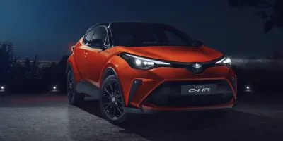 toyota-c-hr-hybrid-2019-001-min