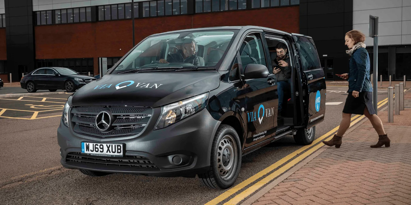 viavan mercedes benz evito tourer uk milton keynes 2019 03 min viavan-mercedes-benz-evito-tourer-uk-milton-keynes-2019-03-min