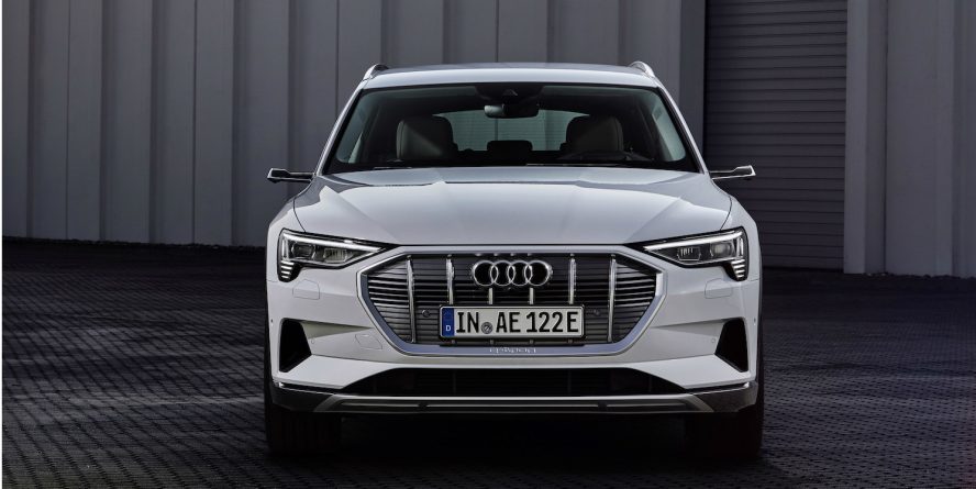 audi e tron 50 quattro 06 audi-e-tron-50-quattro-06-888x445