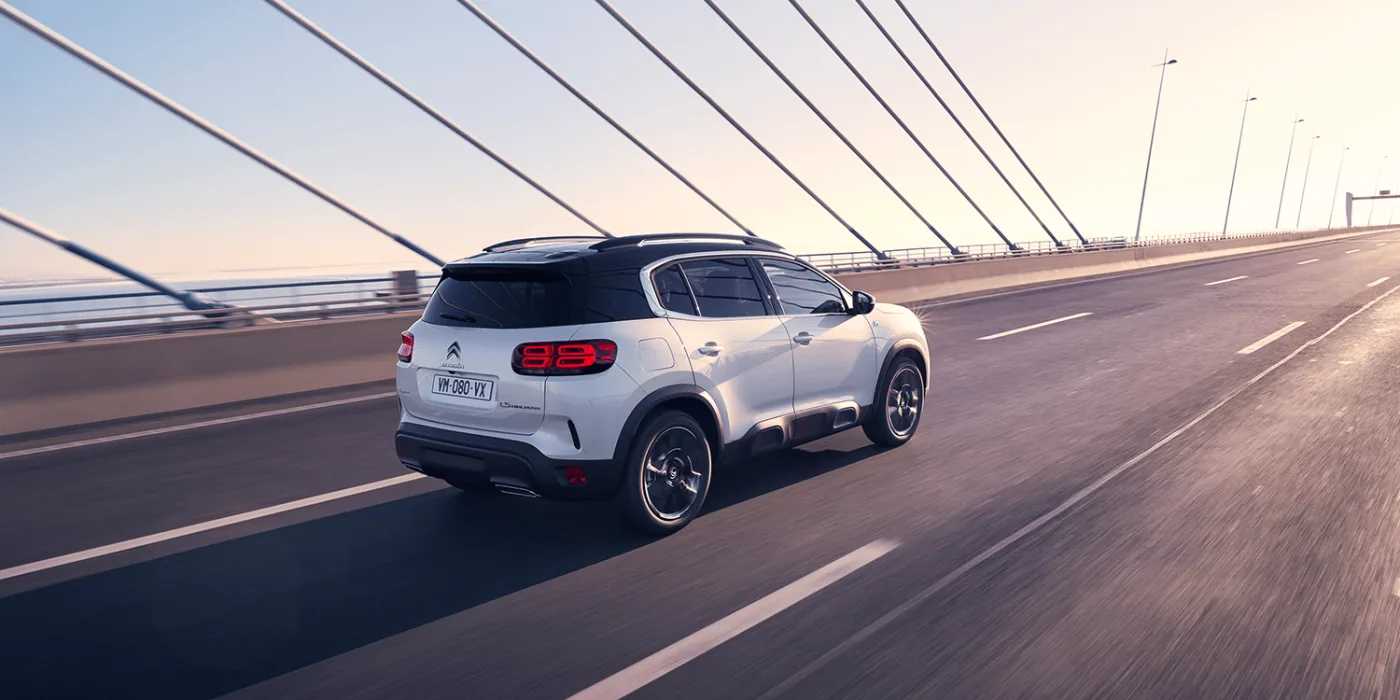 citroen c5 aircross phev 2019 02 min citroen-c5-aircross-phev-2019-02-min