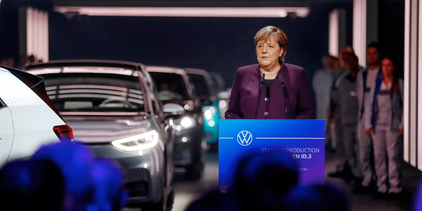 volkswagen id3 meb produktion production zwickau 2019 08 angela merkel min volkswagen-id3-meb-produktion-production-zwickau-2019-08-angela-merkel-min