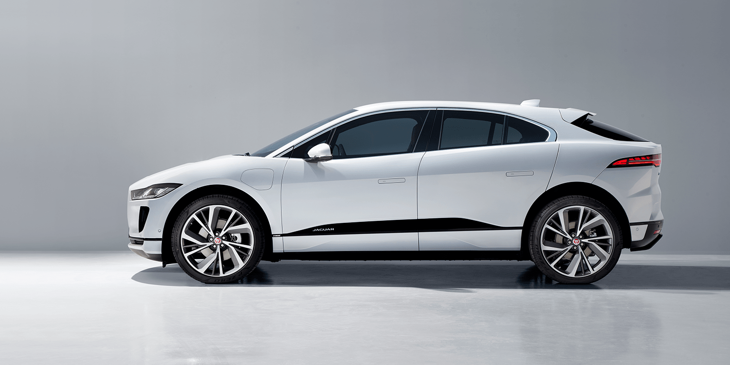 UK s NHS kits out fleet with 700 Jaguar I Pace electrive