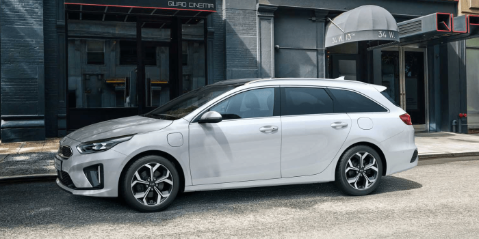 Kia ceed sportswagon phev min