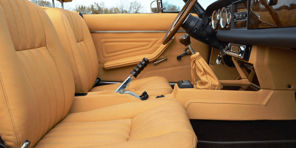 roadster salon spider america ev 2020 01 min roadster salon spider america ev 2020 01 min