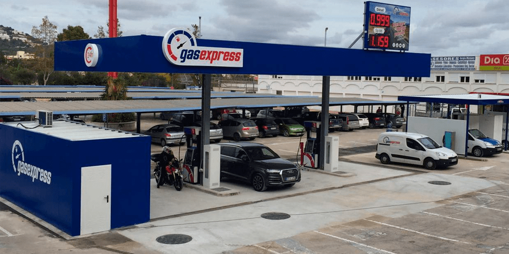 Gasexpress tankstelle petrol station symbolbild min