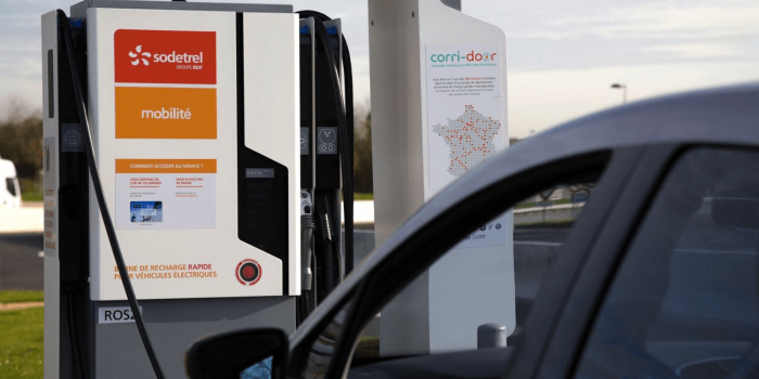 Izivia ladestation charging station frankreich france min