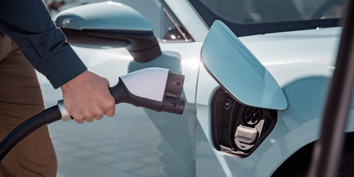 Porsche taycan leipzig ladestation estación de carga ccs hpc min