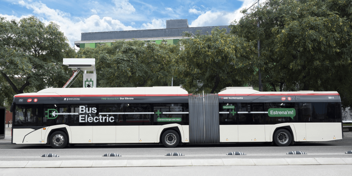 Solaris urbino eléctrico elektrobus autobús eléctrico barcelona tmb min
