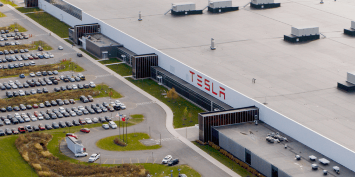 Tesla gigafactory min
