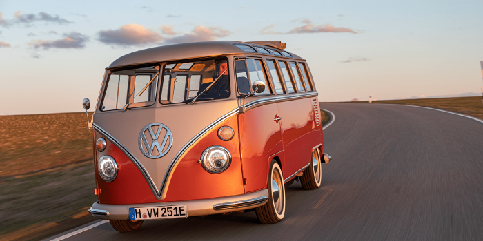 Volkswagen e bulli t1 min