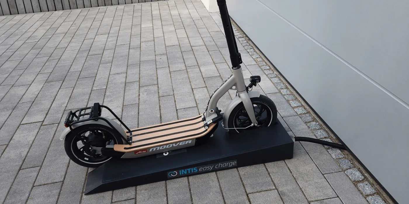 metz moover e tretroller patinete eléctrico intis induktives laden carga inductiva 2020 03 min metz moover e tretroller patinete eléctrico intis induktives laden carga inductiva 2020 03 min