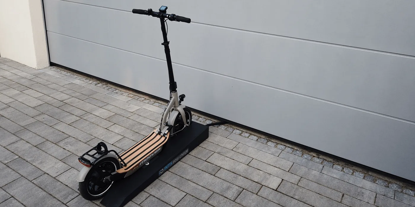 metz moover e tretroller patinete eléctrico intis induktives laden carga inductiva 2020 06 min metz moover e tretroller patinete eléctrico intis induktives laden carga inductiva 2020 06 min