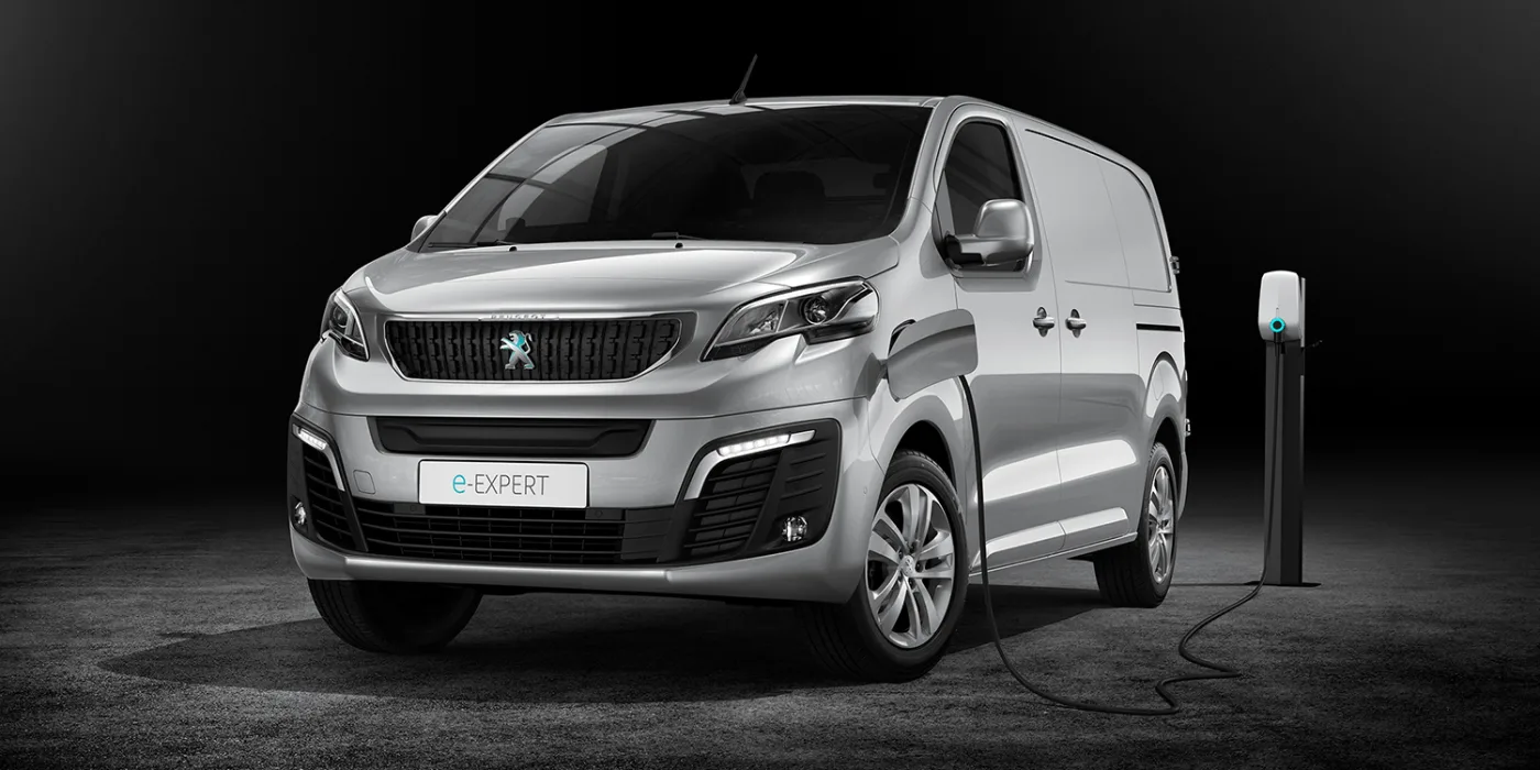 peugeot e expert e transporter electric transporter 2020 06 min peugeot e expert e transporter electric transporter 2020 06 min
